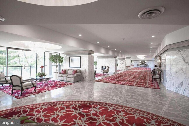 Photo - 1101 S Arlington Ridge Rd Unidad 704