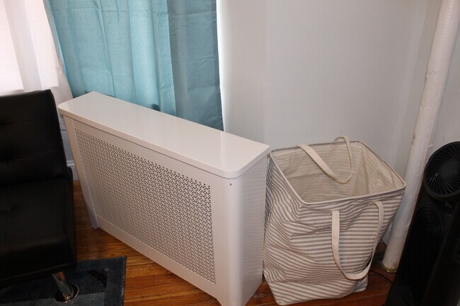 Photo - 1491 Sterling Pl