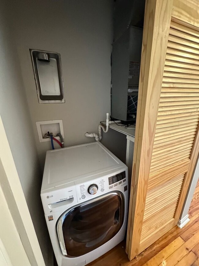 Photo - 715 15th St SE Unit 2