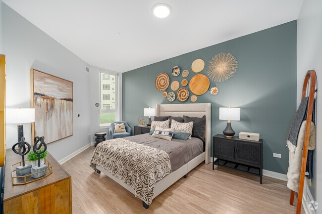 A7 Floor Plan 1BR, 1BA w/ Den - 915SF - Bedroom