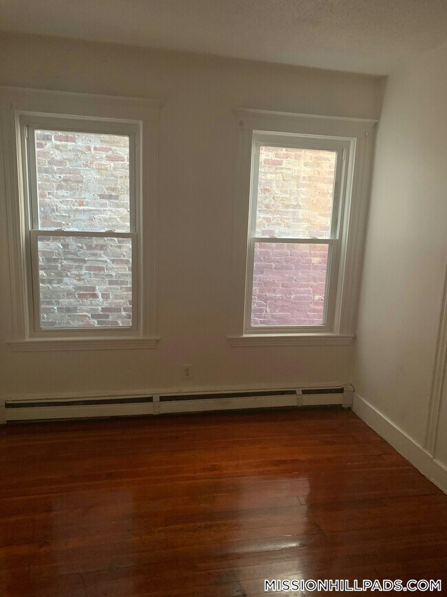 Photo - 31 Dunreath St Unit 1