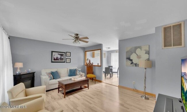 Photo - 809 Clifton St