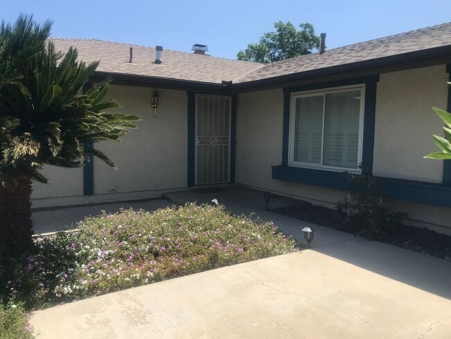 Photo - 6954 Viking Ct