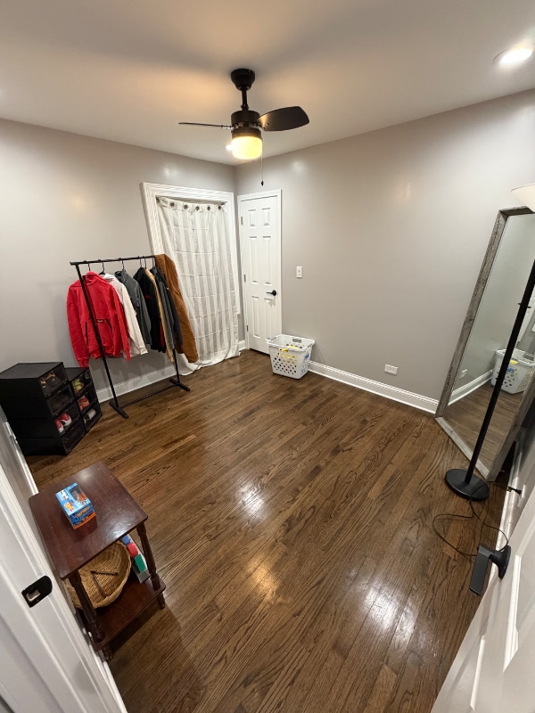 Photo - 5704 S Kilbourn Ave