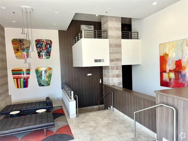 Building Photo - 5609 SMU Boulevard Unit 213 Rental
