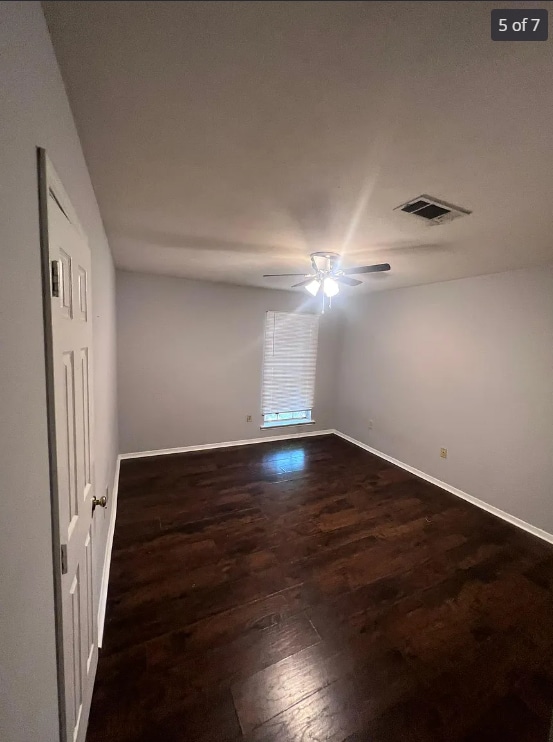 Photo - 26 Meadowoods Pl