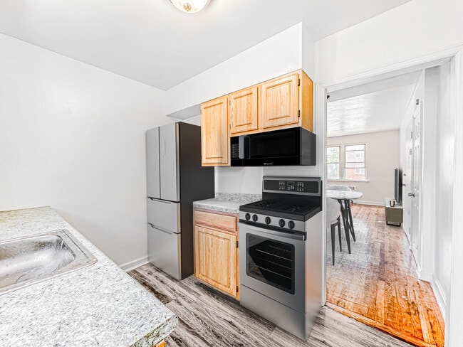 Photo - Chestnut Court Apartments