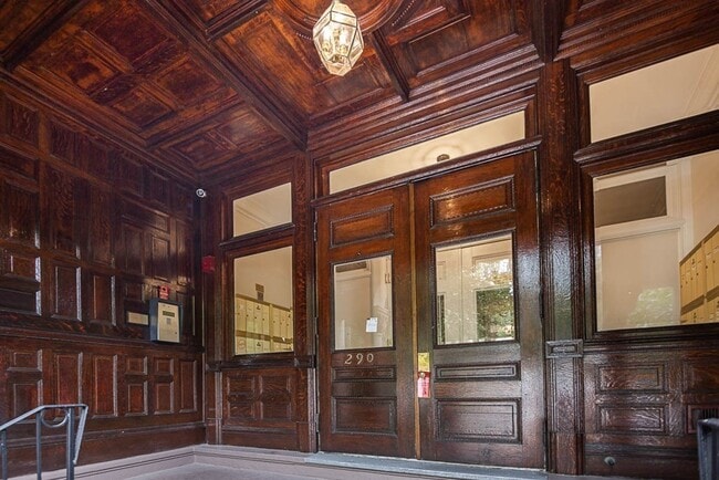 Photo - 290 Commonwealth Ave Unit 20