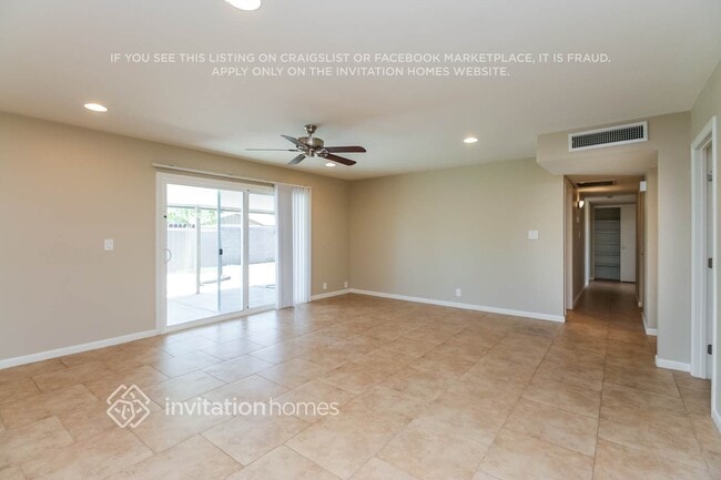 Photo - 1821 E La Donna Dr