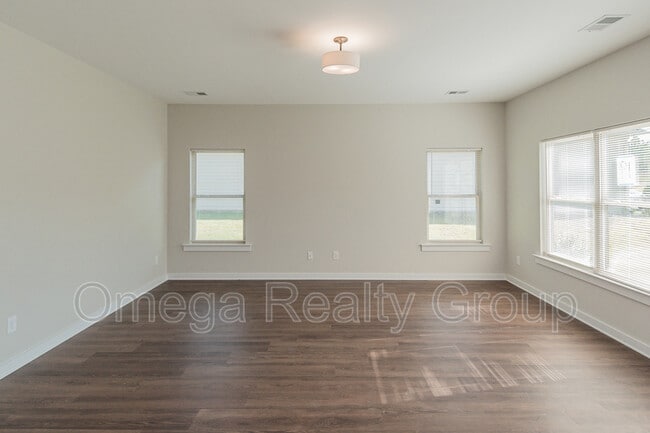 Photo - 112 Brookside Way