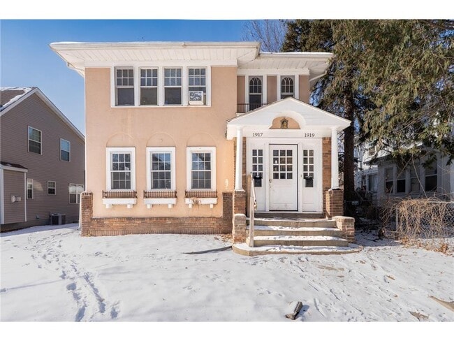 Building Photo - 1917 N Newton Ave