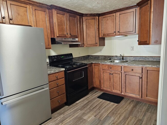 Photo - 302 Alder St