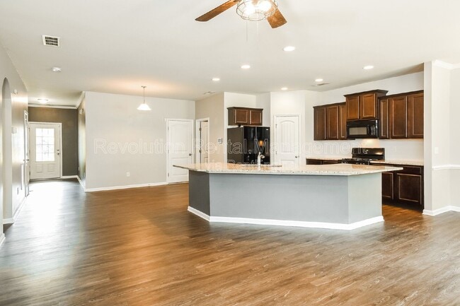 Photo - 20 Susie Creek Ln