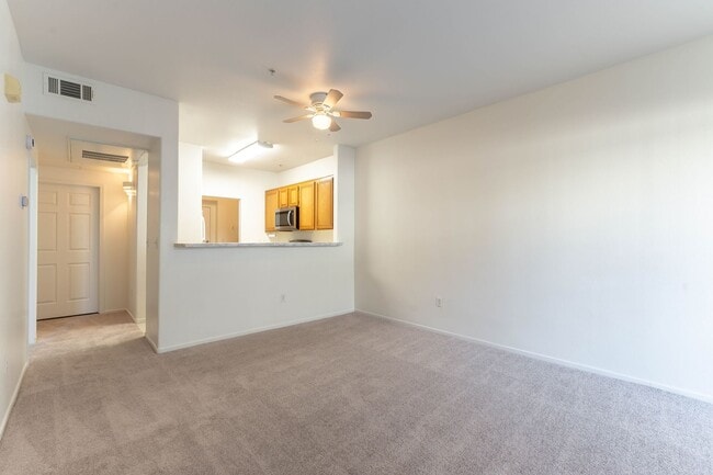 Photo - Stylish 1-Bedroom Condo with Private Garag...