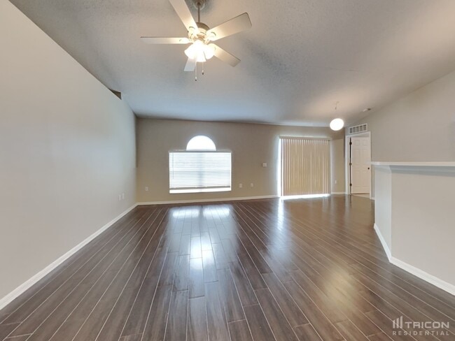 Photo - 5148 Jenson Ave