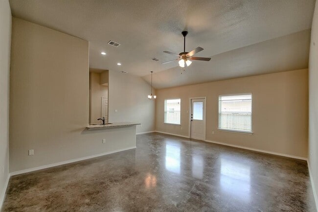 Photo - 458 Jack Rabbit Ln