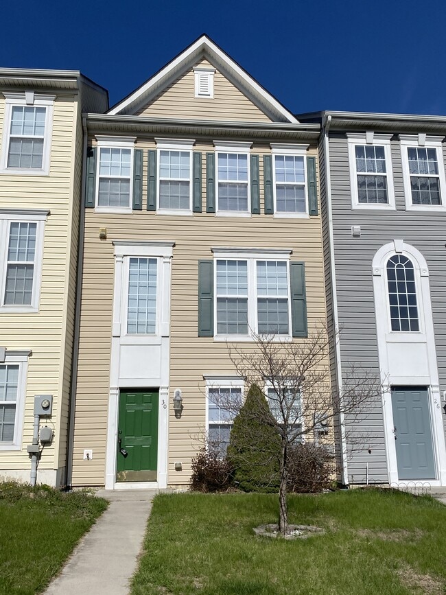 Building Photo - 30 Scholarship Ln