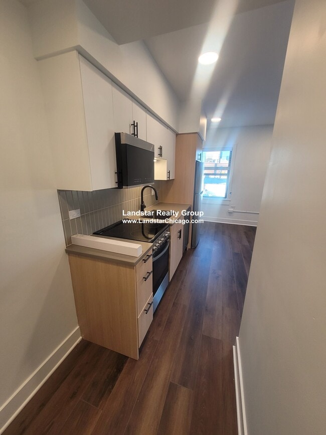 Photo - 1239 Chicago Ave