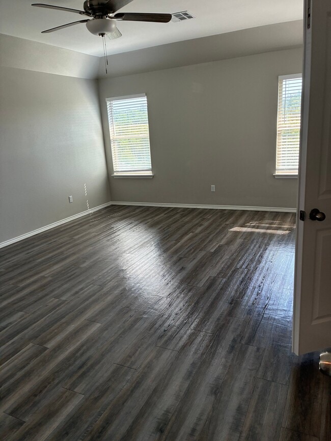 Photo - 3651 Sandy Brook Dr