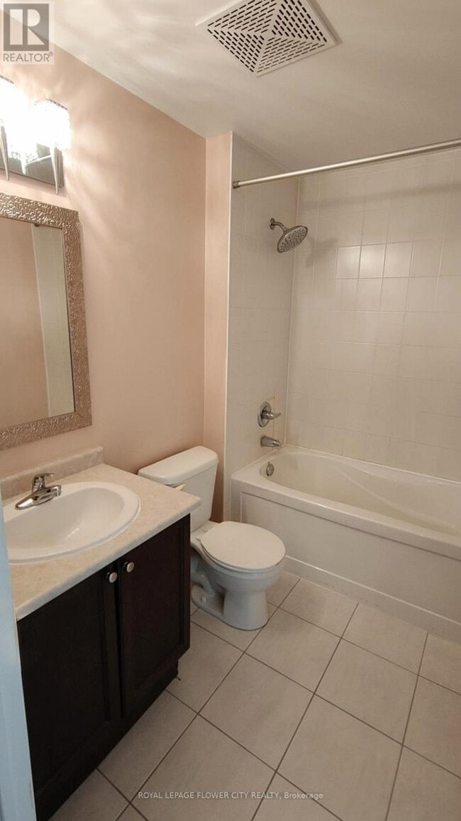 Photo - 215 Queen St E Unit 2307