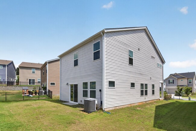 Photo - 314 Hyssop Ct