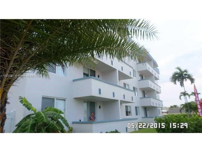 Photo - 11750 NE 16th Ave Unit 102