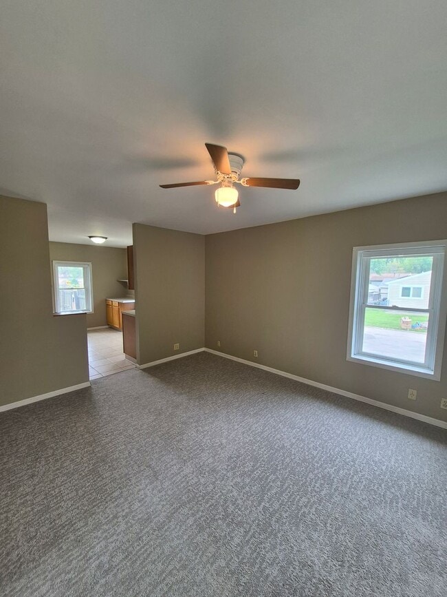 Photo - Charming 2 bed-1 bath in Bloomington