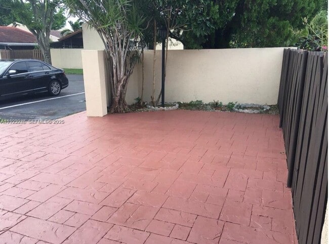 Photo - 5836 SW 144th Cir Pl