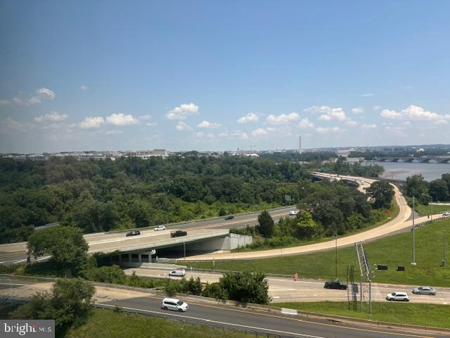 Building Photo - 1021 Arlington Blvd Unit 1130 Rental