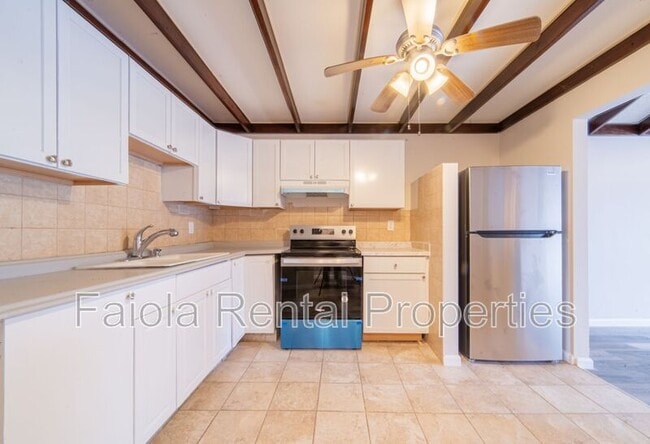 Photo - 112 N High St Unit B2