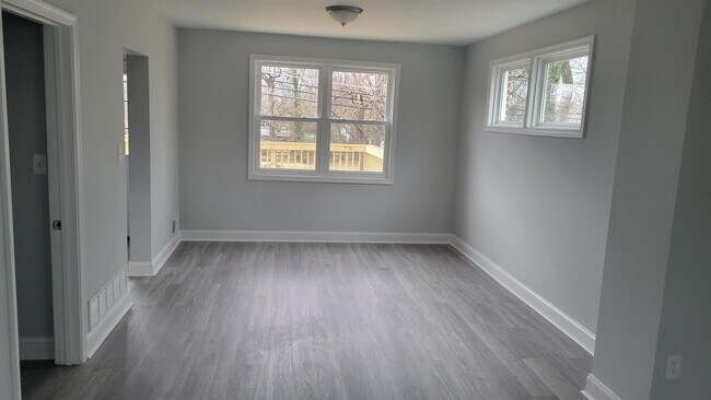 Photo - 8637 Hoerner Ave