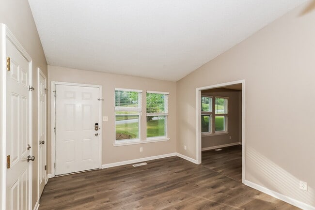 Photo - 4110 Cranwood Dr