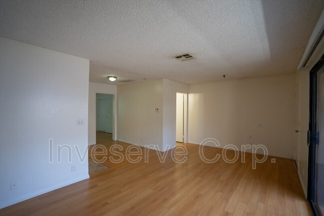 Photo - 14733 Nelson Ave E Unit #211