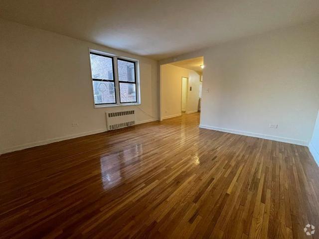 Building Photo - 0 bedroom in Queens NY 11372 Unit 24 Rental