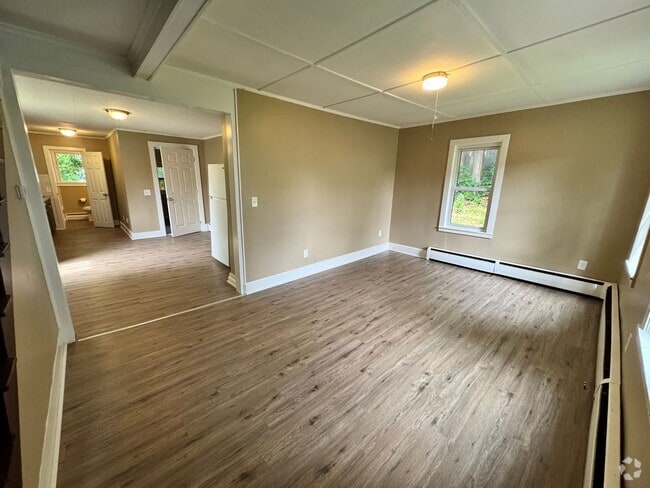 Building Photo - Fairfield 3/4 Bedroom Single Family Home