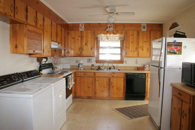 Photo - 201 N Wise Dr