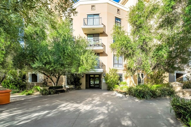 Photo - Lakefront Resort Living with Stunning Views in Lake Las Vegas!