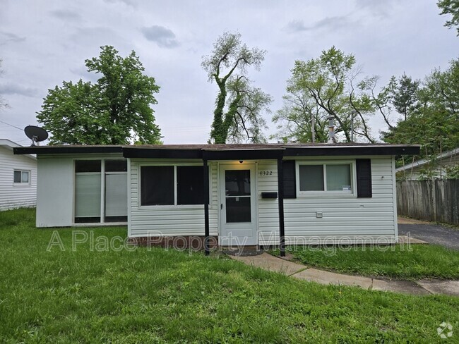 Building Photo - 8322 Woodhurst Dr Rental