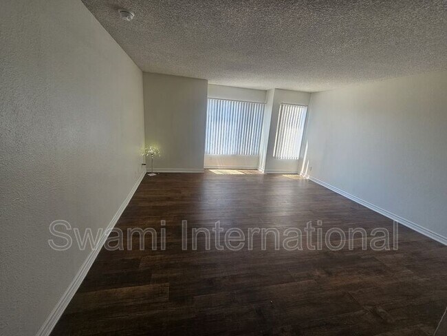 Photo - 926 Wilmington Blvd Unit 36