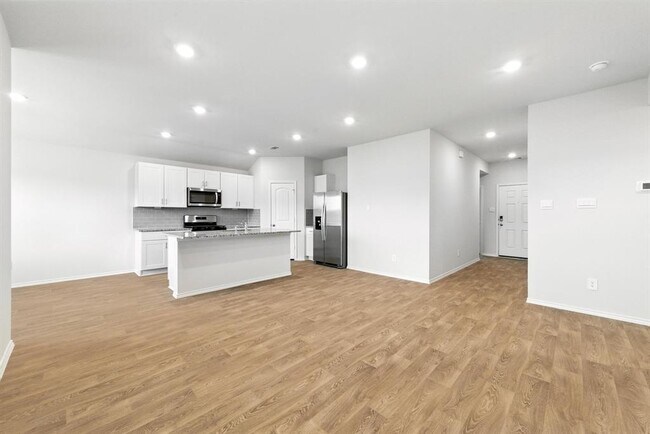 Photo - 106 N Richland Dr