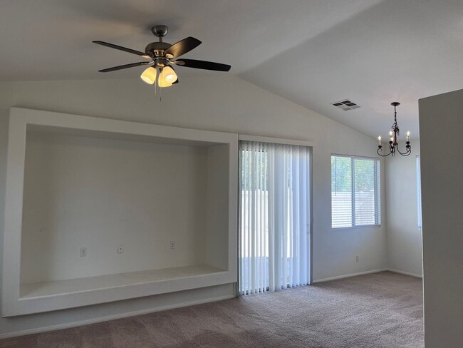 Photo - Single Story - 2 bedroom (Gated)