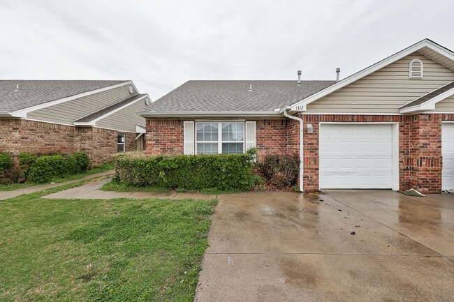 Building Photo - 1314 Commerce Dr Unit 1316 Rental