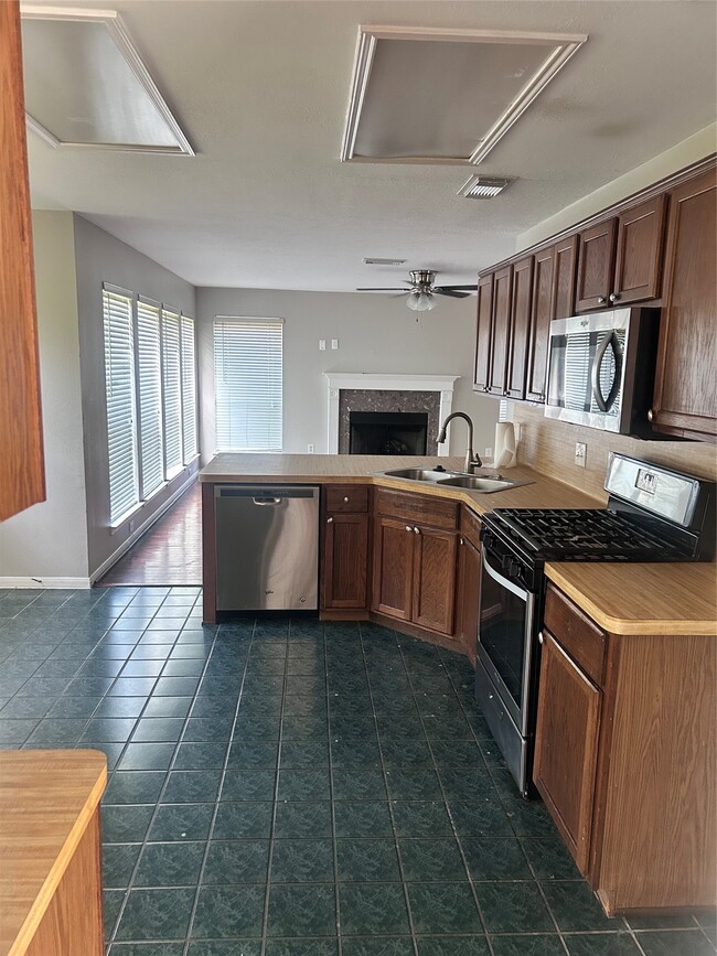 Photo - 1606 Misty Fawn Ln