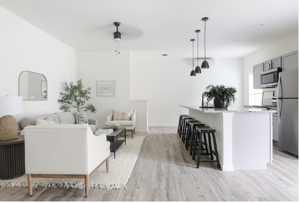 Photo - 17 S Main St Unit G