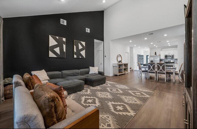 Photo - 23922 Sage Row Ln