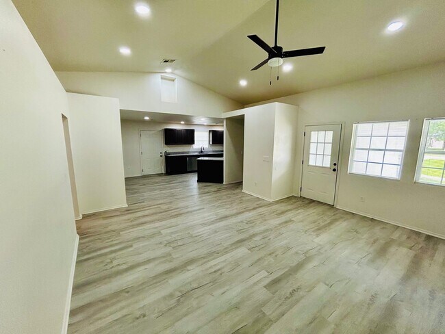 Photo - 63171 E 291 Rd Unit 63171