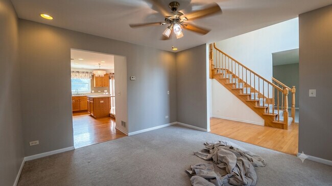 Photo - 1925 Danube Way