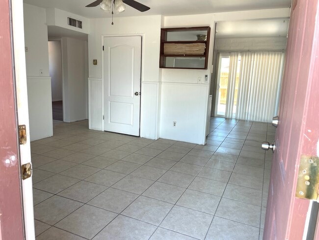 Photo - 4110 E Glenn St