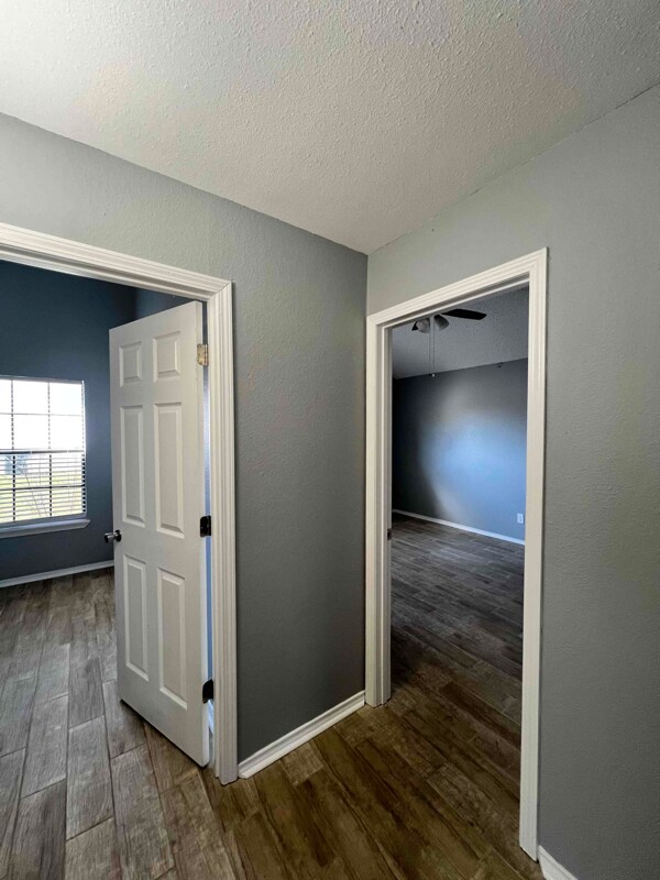 Photo - 2504 Liberty Ln