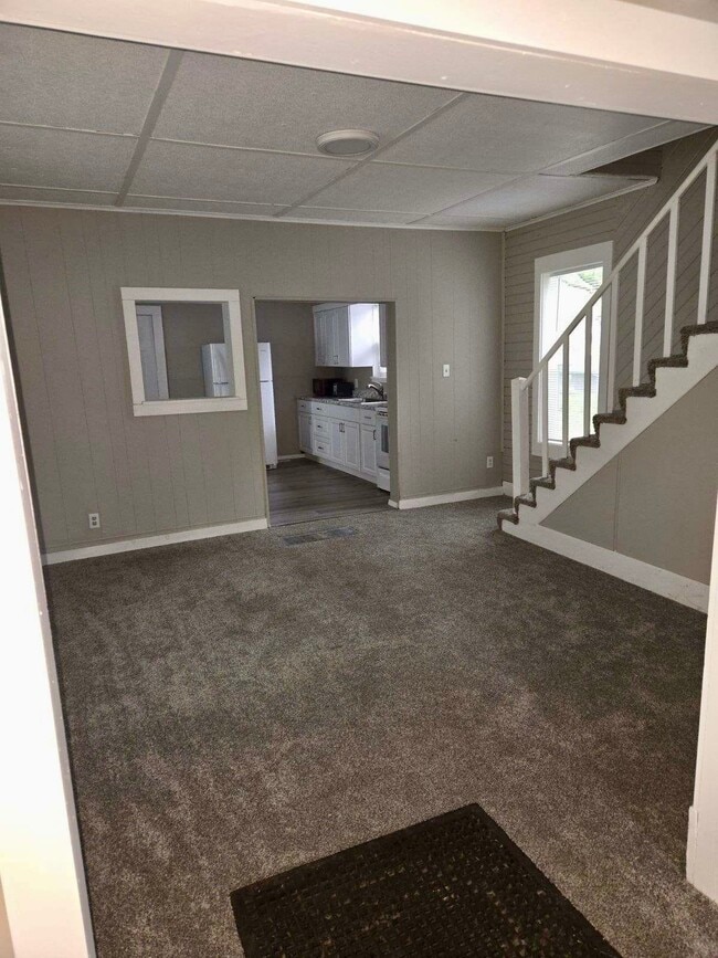 Photo - 725 W Cavour Ave